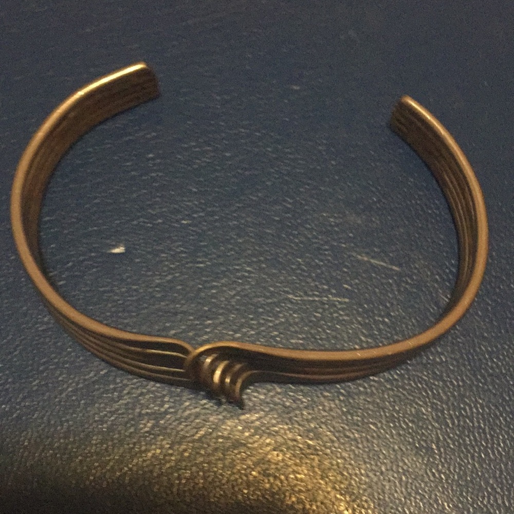 Bracelet - Picture 2 of 2